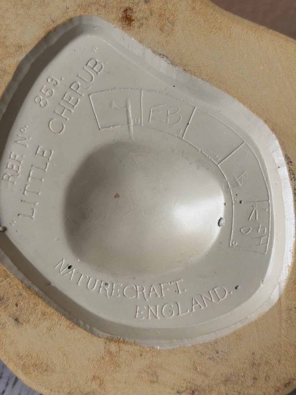 Vintage Naturecraft England Little Cherub Figurine Ref 859 Ceramic Boy Statue - Picture 7 of 16